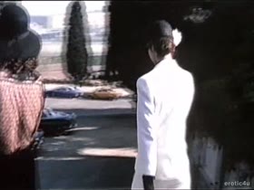 Paca Gabaldon hot scene in Patricia (1980) 18