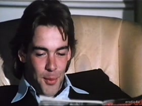 Paca Gabaldon see-through scene in Patricia (1980) 6