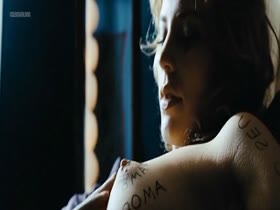 Paola Oliveira Budapeste (2009)  12