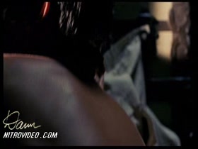 Salma Hayek Brunette , nude scene in Frida 19