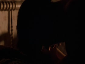 Salma Hayek in Ask the Dust (2006) 18