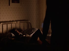 Salma Hayek in Ask the Dust (2006) 9