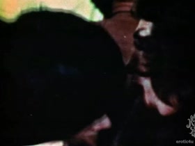 Jimi Hendrix threesome blowjob scene in The Sex Tape  3