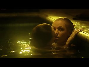 Madeline Zima Agnes Bruckner Kate Levering Breaking the Girls (2013) hd  4