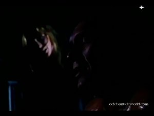 Agnieszka Wagner Cleavage , hot  In Ciemna strona Wenus (1998)  1