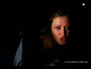 Agnieszka Wagner Cleavage , hot  In Ciemna strona Wenus (1998)  11