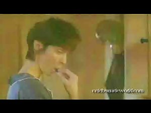 Beatrice Dalle Bathtub , nude scene in ALa Folie 1