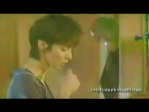 Beatrice Dalle Bathtub , nude scene in ALa Folie 5