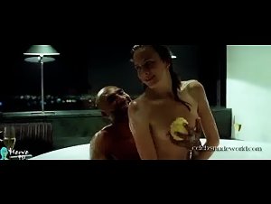 Belen Fabra nude, sex scene Diaro De Una Ninfomana 6