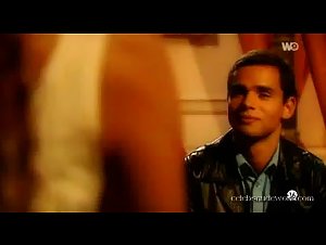 Dany Verissimo threesome , nude scene in Missions de charme (2002) 7