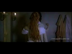 Florence Thomassin in Beaumarchais l'insolent (1996) 8