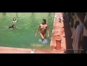 Gigi St. Blaque Pool , Public Nudity in Perfumed Garden (2000) 6