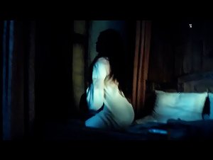 Hayley Atwell in Pillars of the Earth (2010) 3