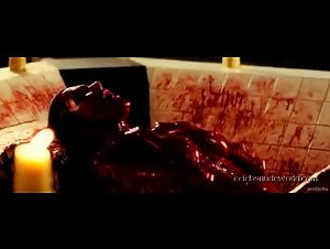 Heather Matarazzo , Monika Malacova in Hostel: Part II (2007) 19