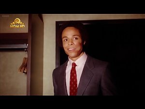 Ingrid Greer , Laurie Senit , Ola Ray in Body and Soul (1981) 8