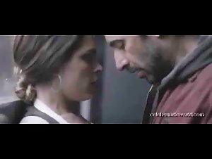 Irene Azuela in Las oscuras primaveras (2014) 1