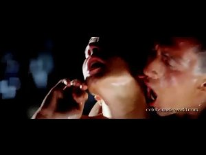 Irina Rakhmanova in 9 rota (2005) 4