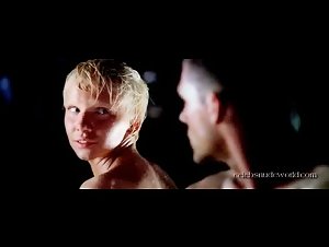 Irina Rakhmanova in 9 rota (2005) 7