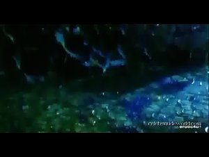Isabella Chow , Tomoko Ino in Yu pu tuan zhi: Tou qing bao jian (1992) 1