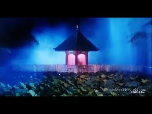Isabella Chow , Tomoko Ino in Yu pu tuan zhi: Tou qing bao jian (1992) 2