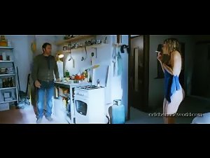 Isabella Ragonese , Maria Grazia Nazzari , Micaela Ramazzotti in Tutta la vita davanti (2008) 5
