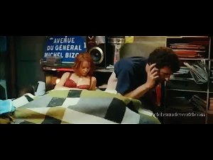 Karina Testa Tits , Brunette in Ze film (2005) 18