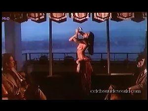 Laura Gemser in Eva nera (1976) 7