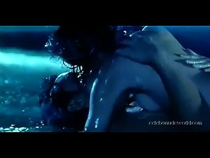 Maggie Q in Chek law dak gung (2002) 19