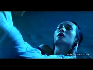 Maggie Q in Chek law dak gung (2002) 5