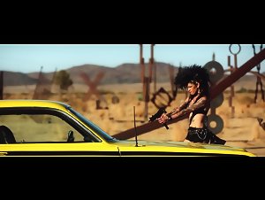 Malice McMunn in American Muscle (2014) 5