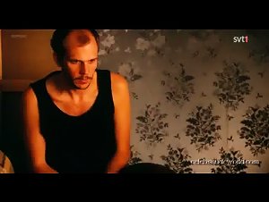 Malin Buska in Happy End (2011) 10