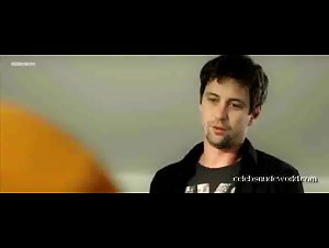 Malvina Pachlova in Raluca (2014) 3