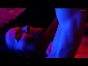 Patricia Fishman Lingerie , Explicit in La Secta (2014) 13