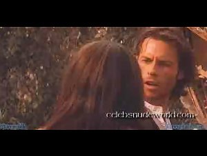 Samantha Mumba Costume, boobs in Time Machine (2002) 19