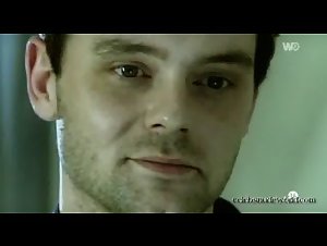 Sandra Richefort in La septieme porte (2001) 3