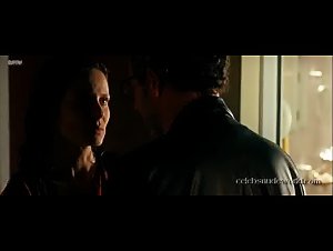 Aitana Sanchez-Gijon in La puta y la ballena (2004) 12