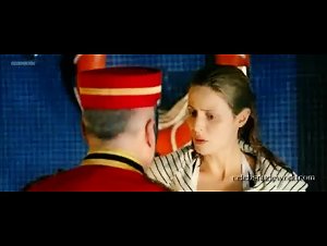 Aitana Sanchez-Gijon in Oviedo Express (2007) 8