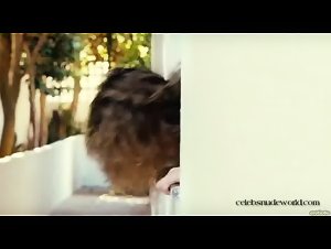 Carla Sanchez in Canciones de amor en Lolita's Club (2007) 5