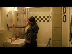 Elizabeth Banks in Details (2011) 19