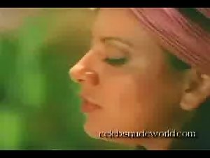Gina Ryder,  Susan Hale threesome , nude scene in Kama Sutra (2000) 18