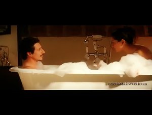 Giulia Michelini , Tiziana Buldini in Immaturi (2011) 13