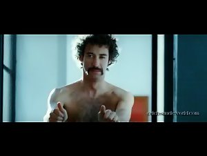 Giulia Michelini , Tiziana Buldini in Immaturi (2011) 3
