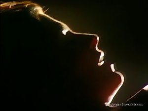 Helena Ranaldi in Presenca de Anita (2001) 19