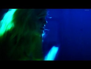 Helena Mattsson Exposed , boobs in Species: The Awakening (2007) 16