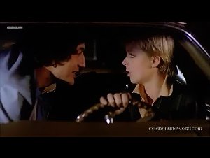 Karoline Mardeck in La casa sperduta nel parco (1980) 2