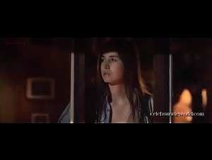 Kate Lyn Sheil in You're Next (2011)