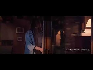 Kate Lyn Sheil in You're Next (2011) 13