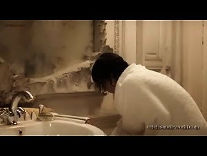 Manuela Martelli in Il futuro (2013) 7