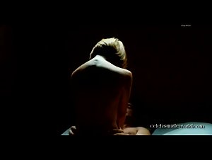 Mar Sodupe Blonde , Hot in Mes amis, mes amours (2008) 4
