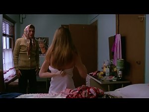 Marcie Barkin , Monica Gayle in Nashville Girl (1976) 7
